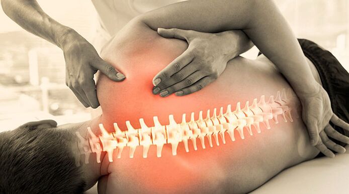 Masajes al calentar el tejido muscular para el dolor de espalda