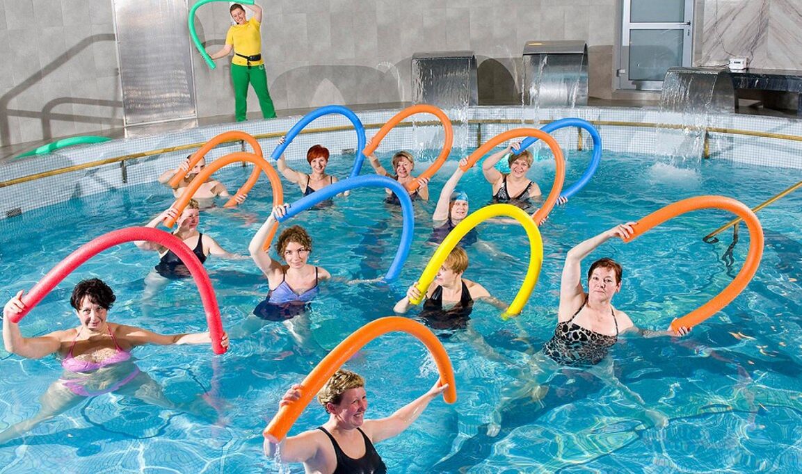 ejercicios en la piscina con osteocondrosis lumbar